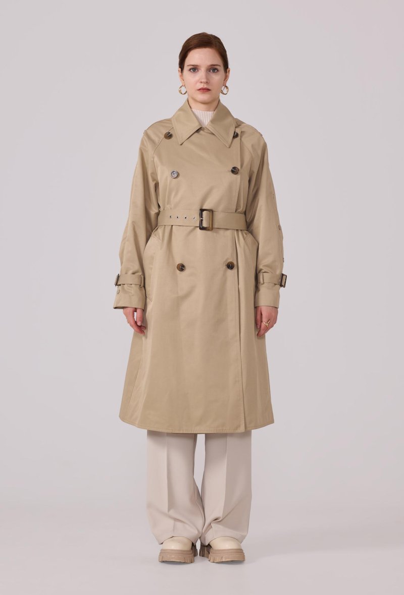 Trench-coat ceinturé