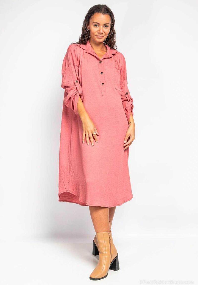 Robe unie froissée