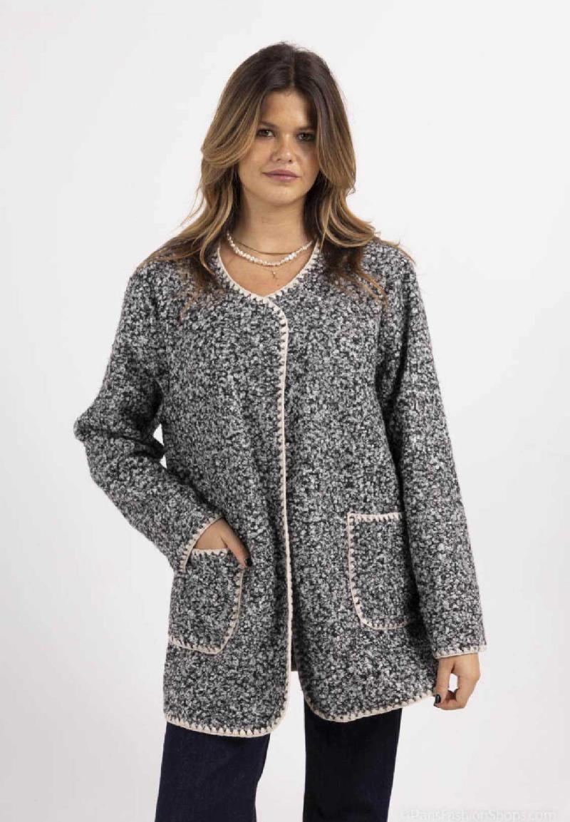 VESTE