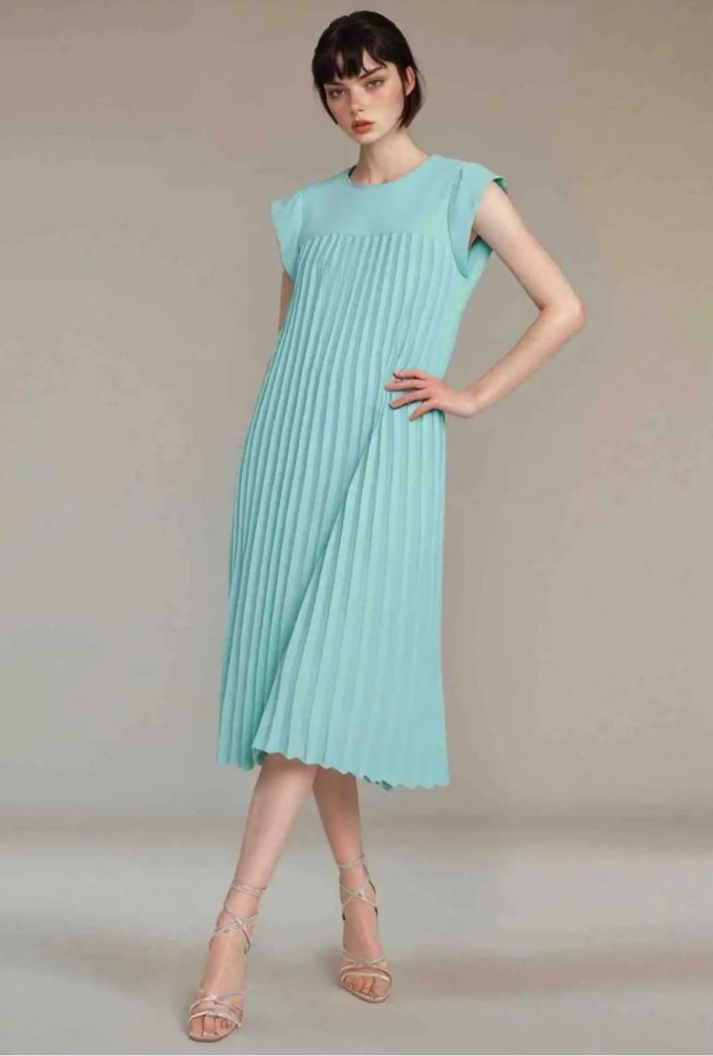 Robe chic plissé
